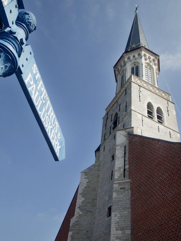 Sint Petrus en Pauluskerk Schelle