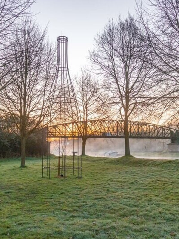 zwarte flesch pollare